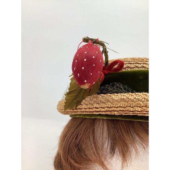 Vintage 60s Alfreda Inc Straw Boater Hat With Green Velvet Band & Red Strawberry - Picture 2 of 11